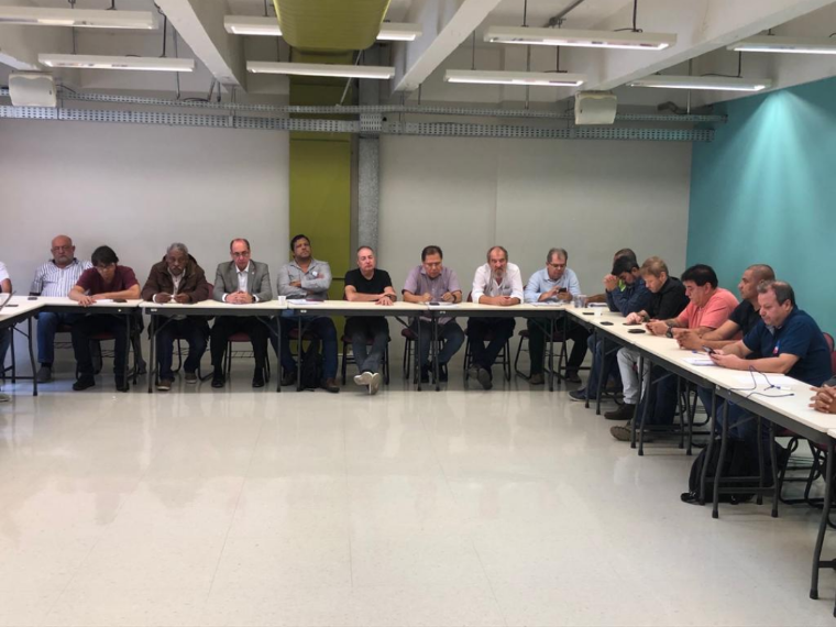 Greve foi histórica, avaliam as Centrais